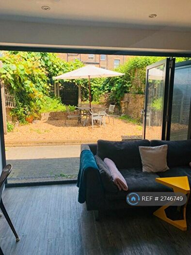 2 Bedroom Flat To Rent In Highbury, London, N5