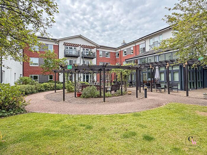 2 Bedroom Apartment For Sale In East Road, Middlewich, CW10