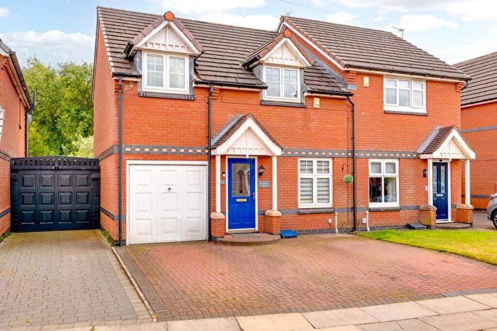 4 Bedroom Semi Detached House For Sale In Barberry Crescent, Netherton, L30