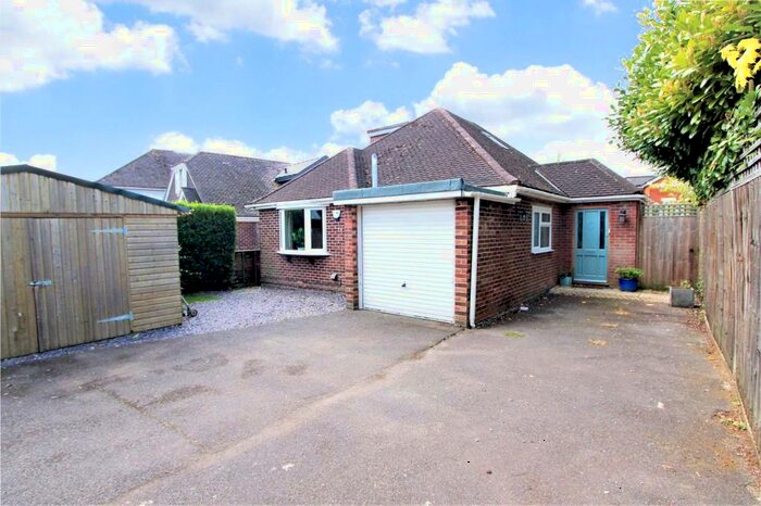 3 Bedroom Bungalow To Rent In Pitmore Road, Eastleigh, Hampshire, SO50
