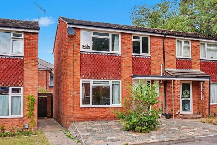 3 Bedroom Semi-detached House For Sale In Foxwarren, Claygate, KT10