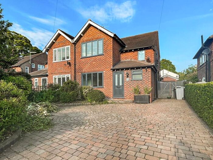 3 Bedroom Semi-Detached House To Rent In Orchard Green, Alderley Edge, SK9