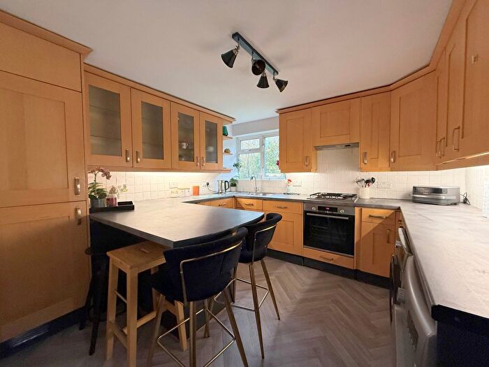 4 Bedroom Terraced House To Rent In Stuart Close, Tunbridge Wells, TN2