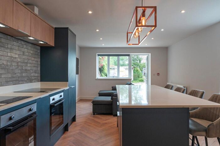 1 Bedroom End Of Terrace House To Rent In Malvern, Newsome, Huddersfield, HD4