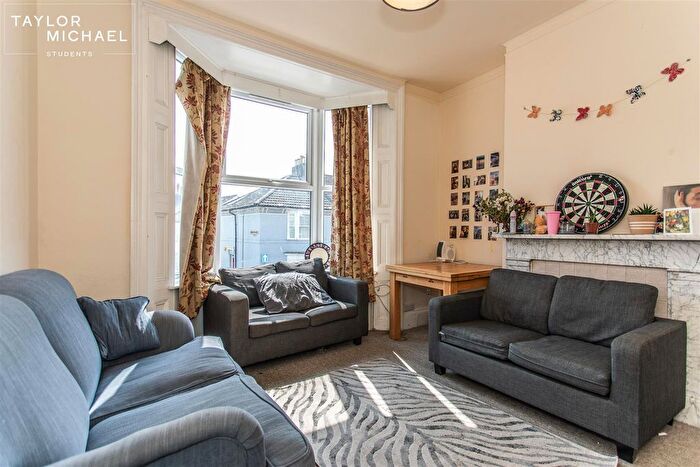 5 Bedroom Terraced House To Rent In Upper Lewes Road, Brighton, BN2
