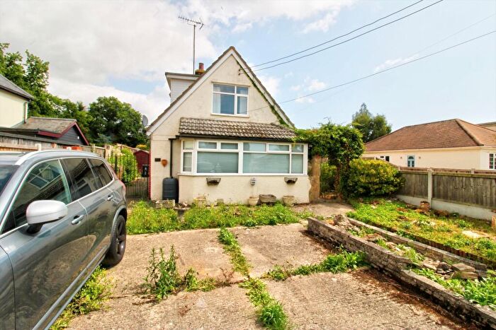3 Bedroom Bungalow For Sale In Weeley Road, Little Clacton, Clacton-on-Sea, CO16