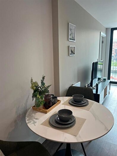 1 Bedroom Flat To Rent In , Triskelion Way, Liverpool, L3