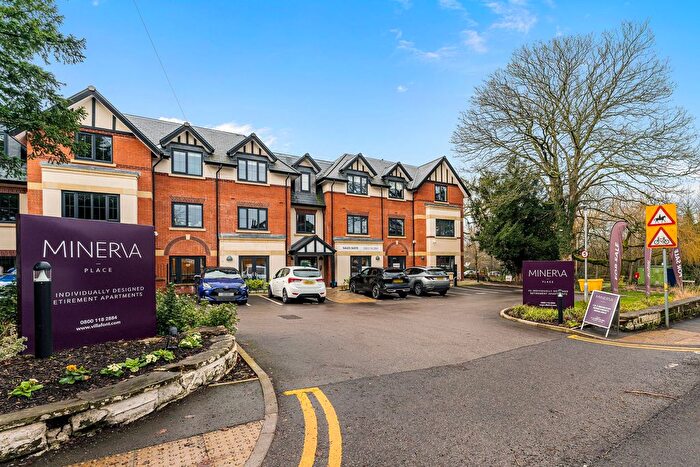 1 Bedroom Flat For Sale In Whitbarrow Road, Lymm, WA13