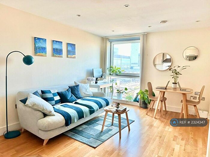 1 Bedroom Flat To Rent In Wharfside Point South, London, E14