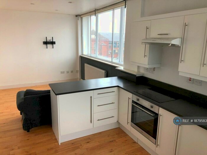 2 Bedroom Flat To Rent In The Exchange, Leicester, LE1
