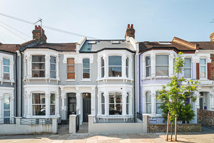 5 Bedroom Terraced House For Sale In Burrows Road, London, NW10