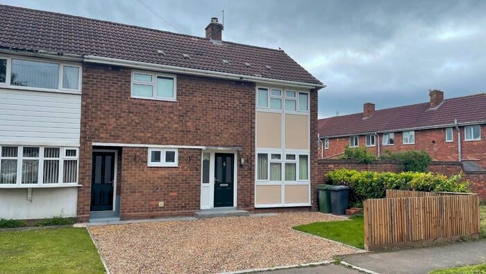 3 Bedroom Semi-Detached House To Rent In Davenport Road, Wednesfield, Wolverhampton, WV11