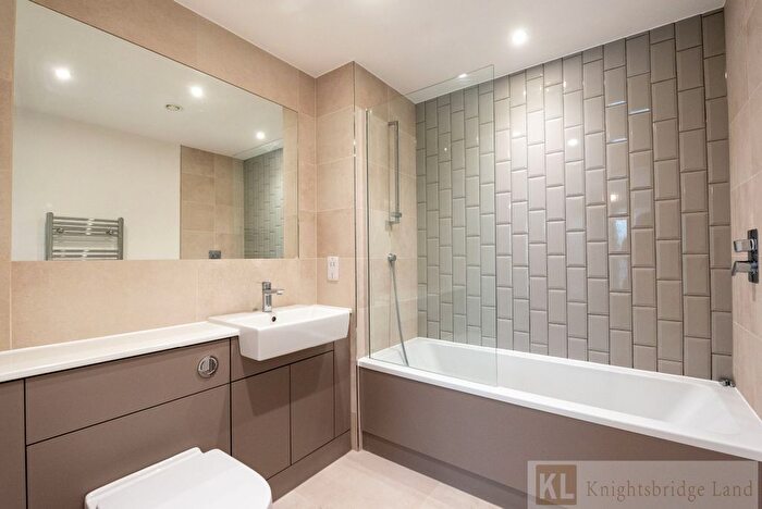 2 Bedroom Flat To Rent In Celeste House, Caversham Road, London, NW9