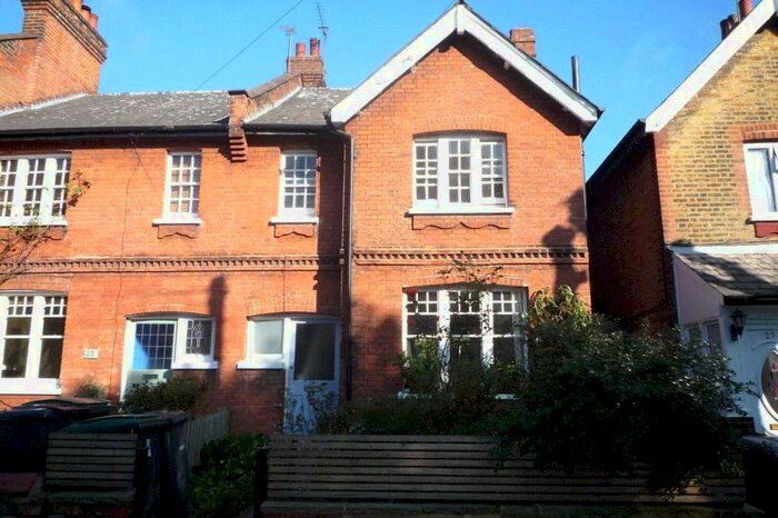 3 Bedroom Terraced House To Rent In Beechwood Road, Crouch End, London, N8