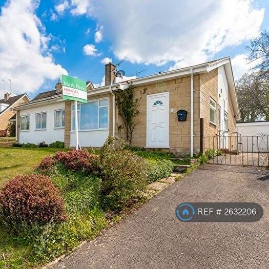 2 Bedroom Bungalow To Rent In Nine Acres Close, Charlbury, Chipping Norton, OX7