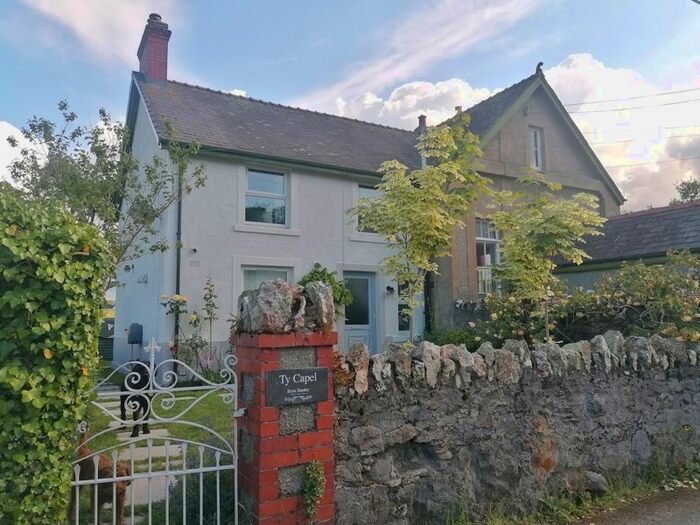 4 Bedroom Detached House For Sale In Henryd, Conwy, LL32