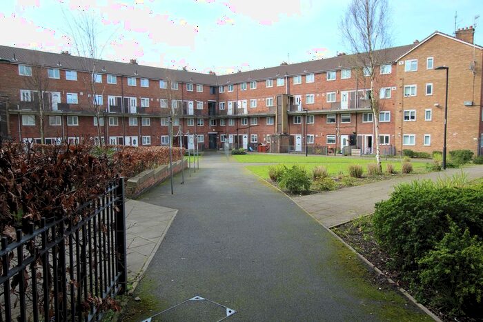 2 Bedroom Flat To Rent In Elm House, Prescot, L34