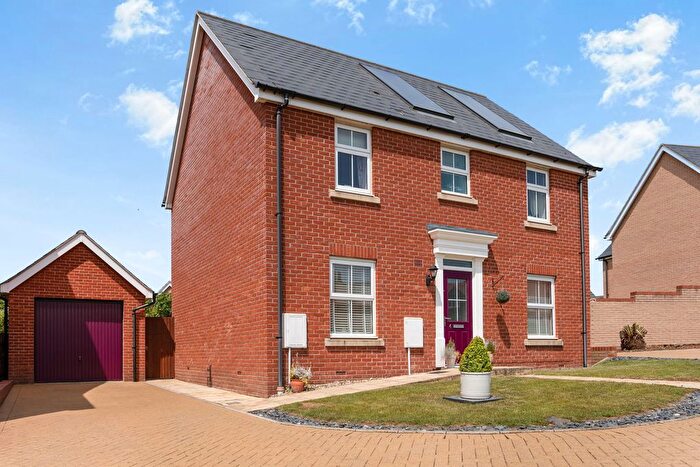 4 Bedroom Detached House For Sale In Emma Girling Close, Hadleigh, Ipswich, IP7