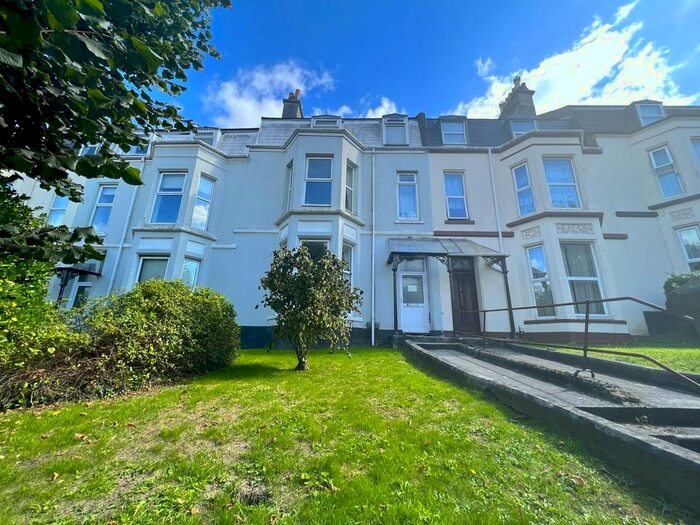 Studio To Rent In Rochester Road, Mutley, Plymouth, PL4