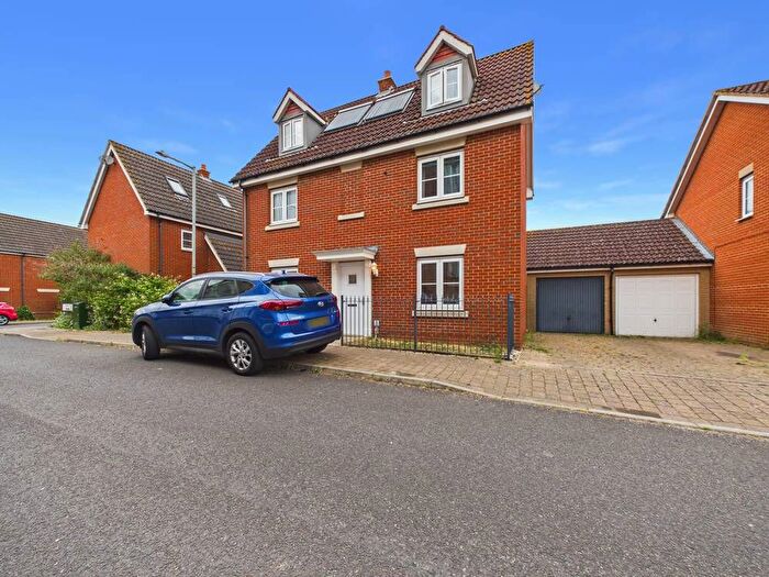4 Bedroom Detached House To Rent In Provan Court, Ipswich, Suffolk, IP3