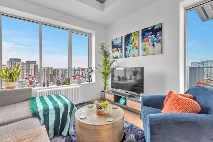 1 Bedroom Apartment For Sale In Serapis House, Goodluck Hope, London, E14