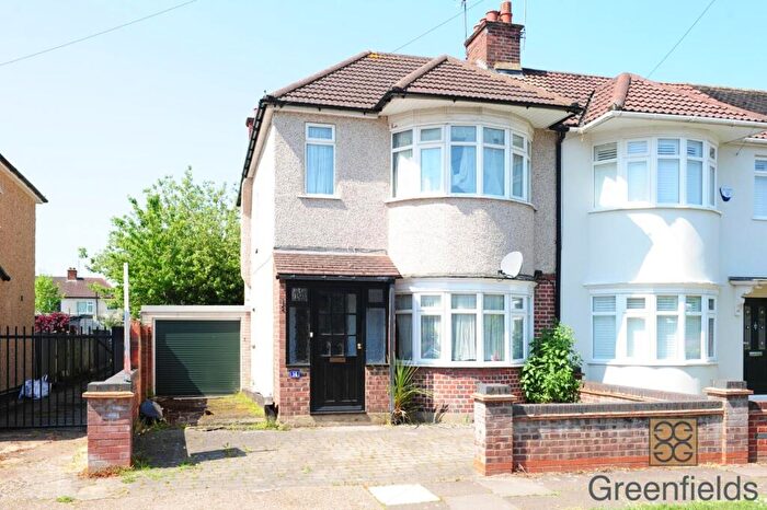 3 Bedroom End Of Terrace House To Rent In Selby Chase, Ruislip Manor, HA4