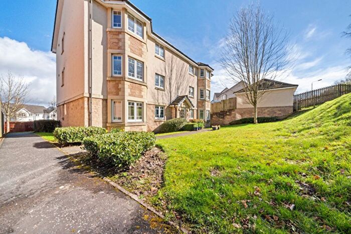 2 Bedroom Flat For Sale In Clayhills Drive, Cambusbarron, Stirling, FK7
