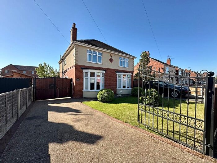 5 Bedroom Detached House For Sale In Oldfield Lane, Doncaster, DN7
