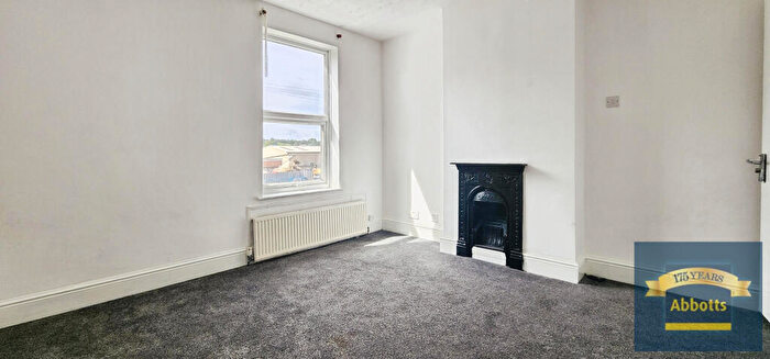 4 Bedroom House To Rent In Greenstead Road, Colchester, CO1