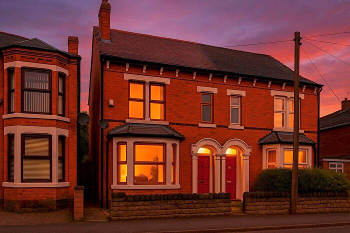 4 Bedroom Semi-Detached House For Sale In Forester Road, Nottingham, NG3