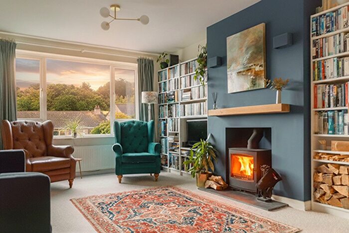 3 Bedroom Semi Detached House For Sale In Fairfield Avenue, Bath, BA1