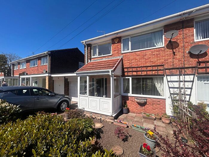 3 Bedroom Semi-Detached House For Sale In Embleton Drive, Blyth, NE24