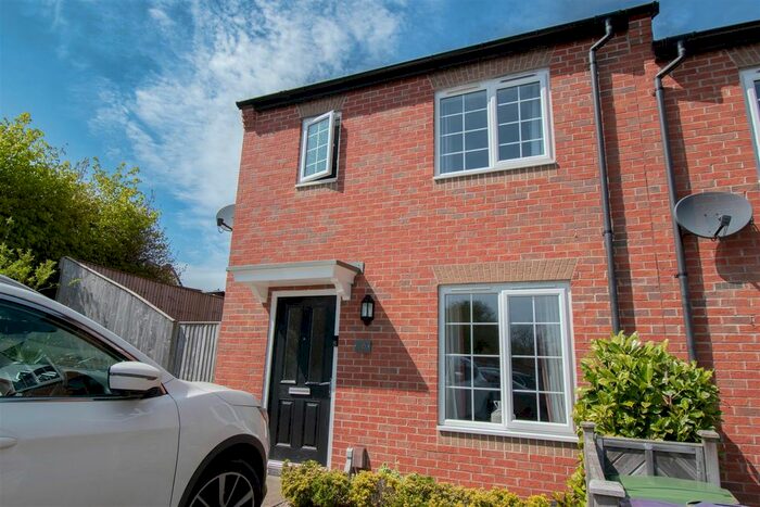 3 Bedroom Property To Rent In Weavers Way, South Normanton, Alfreton, DE55