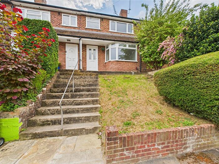 3 Bedroom Property To Rent In Thirlmere Avenue, Tilehurst, Reading, RG30