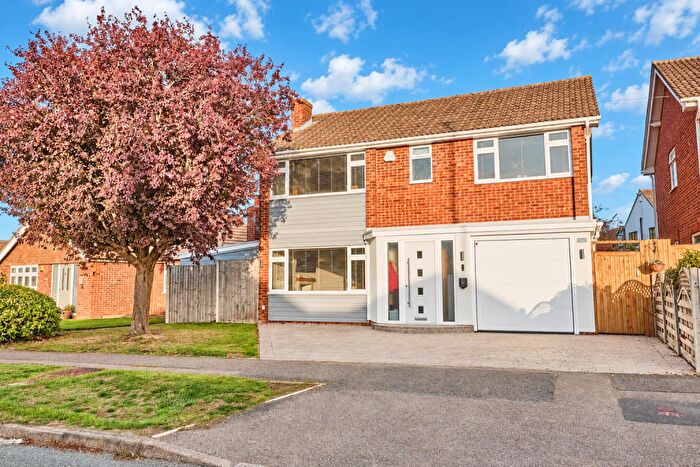 5 Bedroom Detached House For Sale In Grace Road, Sapcote, LE9