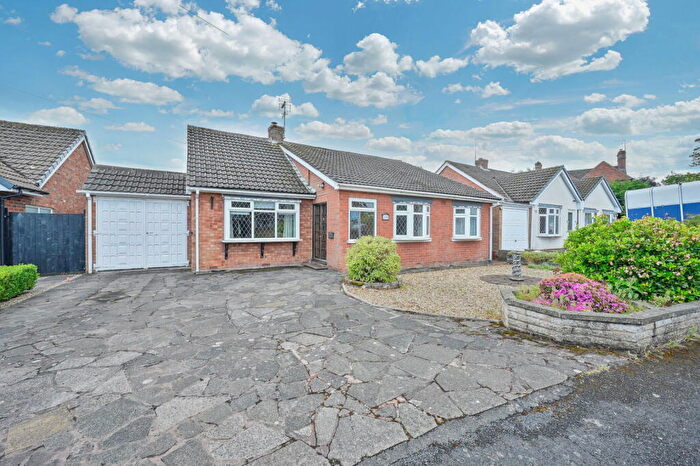 6 Bedroom Detached Bungalow For Sale In Telford Gardens, Brewood, South Staffordshire, ST19