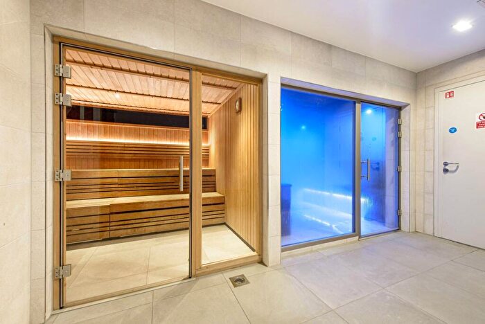 2 Bedroom Flat For Sale In Colindale Gardens, Colindale, NW9