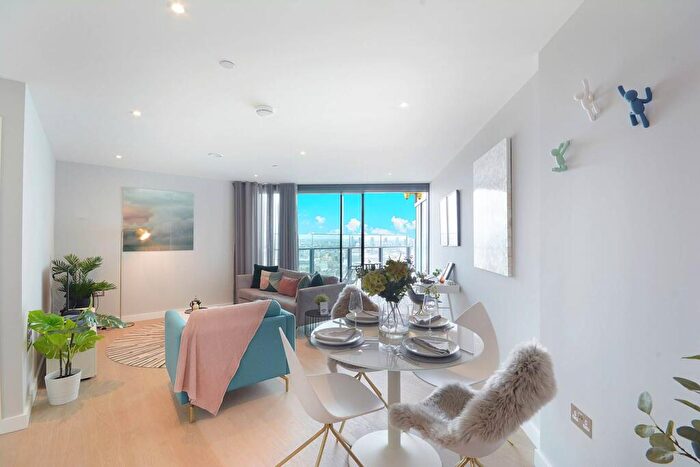 1 Bedroom Flat To Rent In Uncle Elephant & Castle, Elephant And Castle, London, SE11