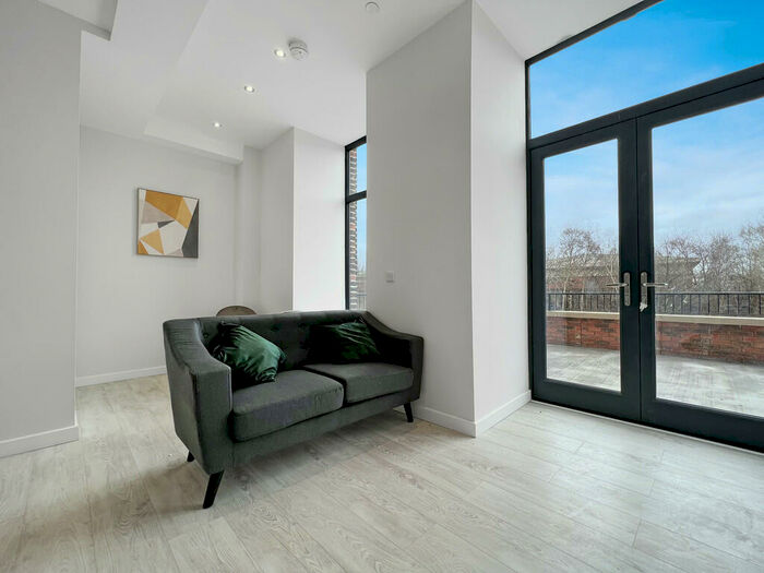 1 Bedroom Apartment To Rent In Block F, Victoria Riverisde, Leeds City Centre, LS10