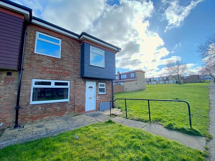 3 Bedroom Semi-Detached House To Rent In Eastgarth, Westerhope, Newcastle Upon Tyne, NE5