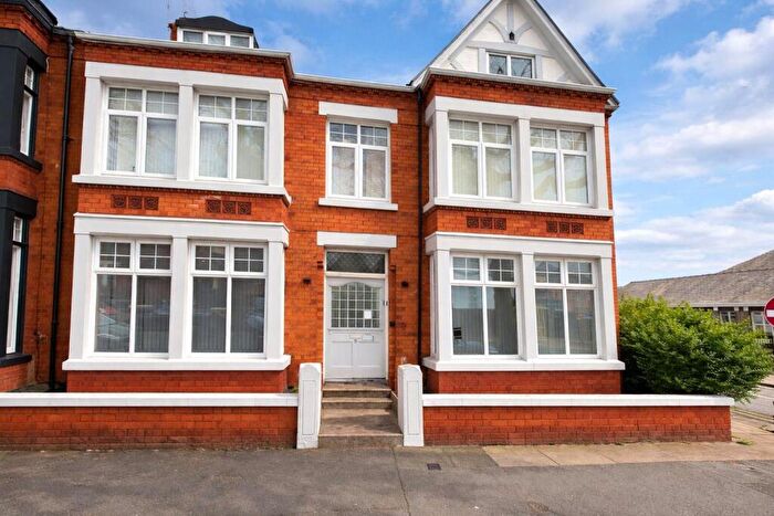3 Bedroom Apartment To Rent In Heathfield Road, Wavertree, Liverpool, Merseyside, L15