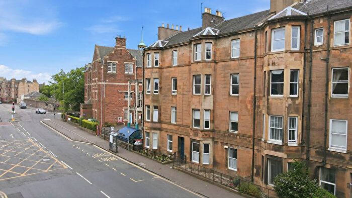 2 Bedroom Flat For Sale In Flat, Dalkeith Road, Edinburgh, EH16