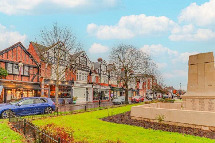 2 Bedroom Apartment To Rent In Cranleigh, GU6