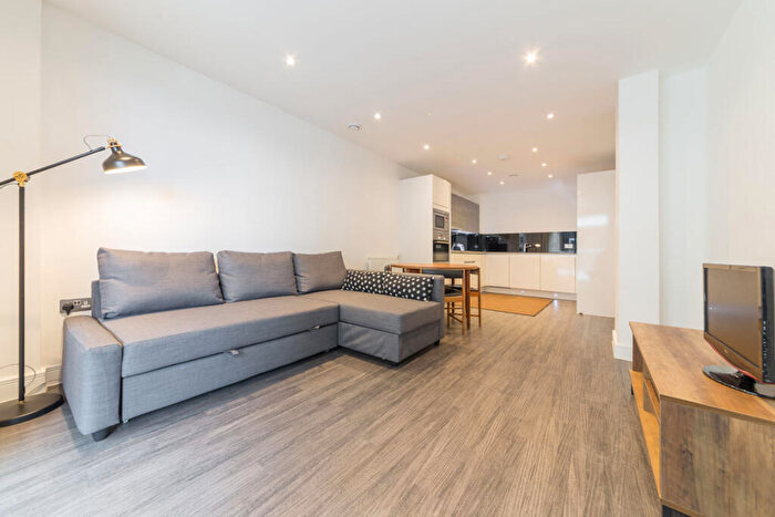 1 Bedroom Flat To Rent In Essex Wharf, Clapton, E5