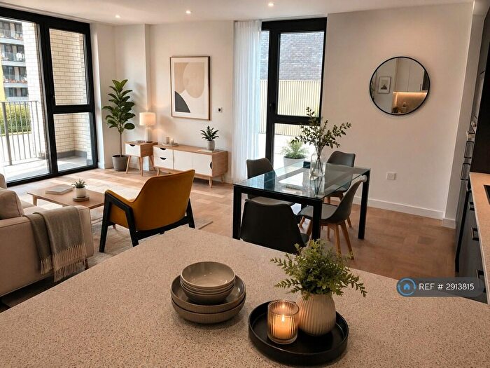 2 Bedroom Flat To Rent In Merino Gardens, London, E1W