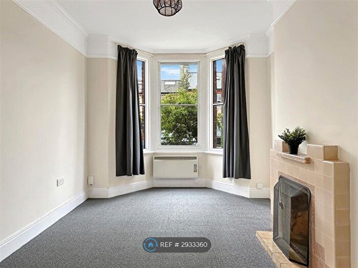 1 Bedroom Flat To Rent In Halifax Road, Cambridge, CB4