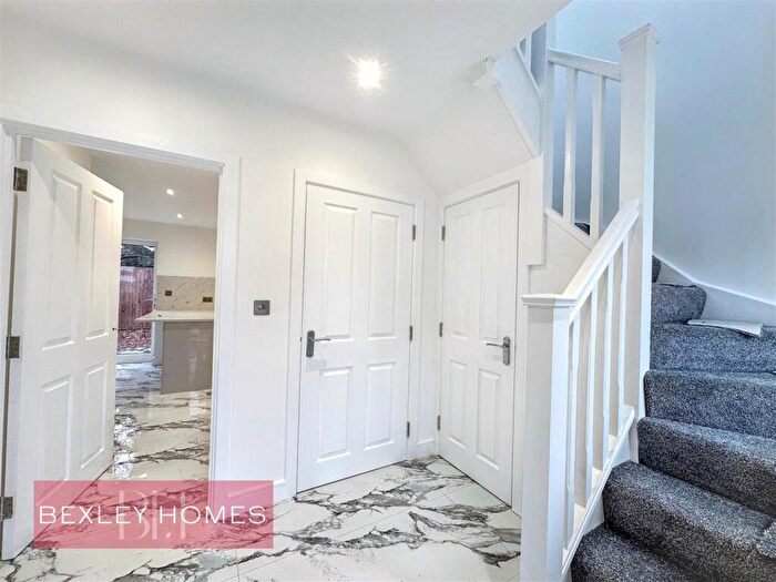 2 Bedroom Semi Detached House To Rent In North Cray Road, Bexley, DA5