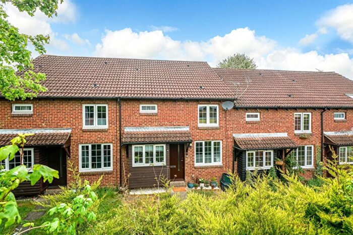 1 Bedroom House For Sale In Richmond Walk, St. Albans, AL4