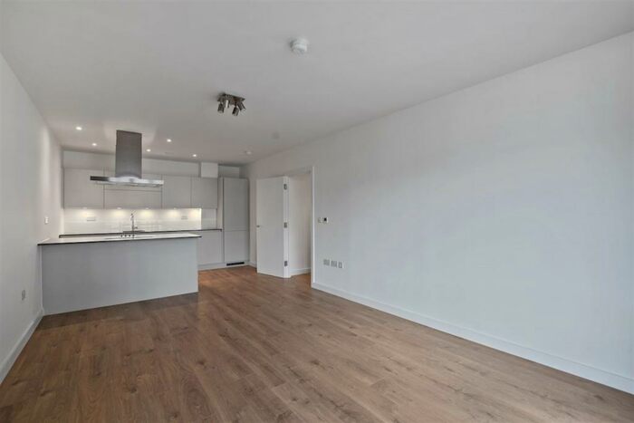 2 Bedroom Apartment To Rent In Forrester Way, London, E15