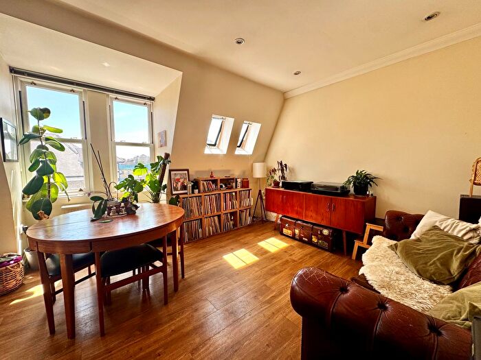 1 Bedroom Property To Rent In Poole Road, Bournemouth, BH4